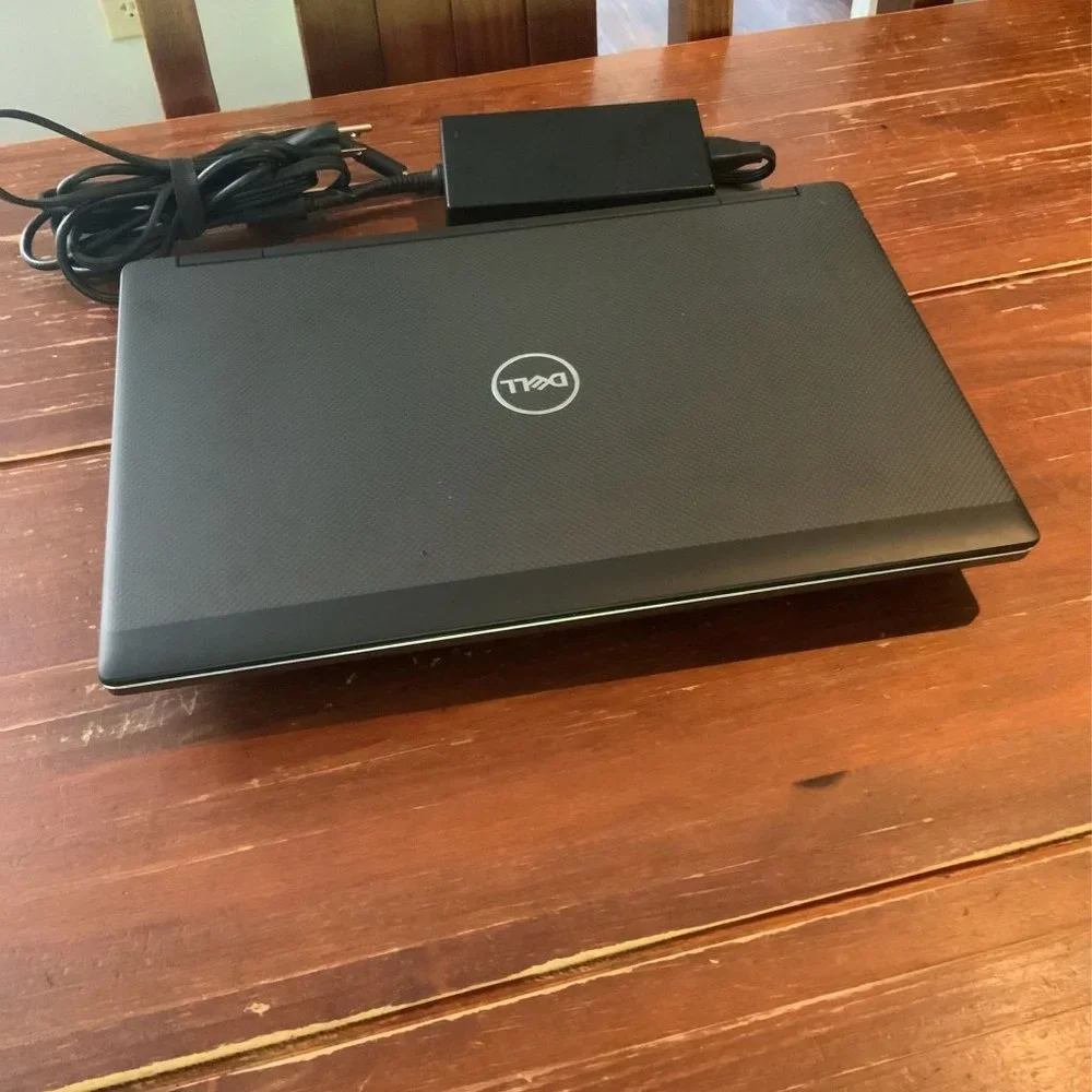 Dell Precision 7530 Intel i7-8850H, 16GB RAM, 512GB GB SSD, NVIDIA Quadro P1000